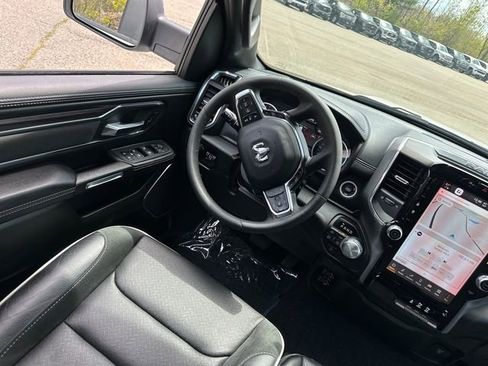 Used 2025 RAM 1500 Laramie AWD/4WD image 19