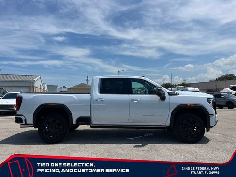 New 2026 GMC Sierra 2500 Denali Ultimate AWD/4WD image 8