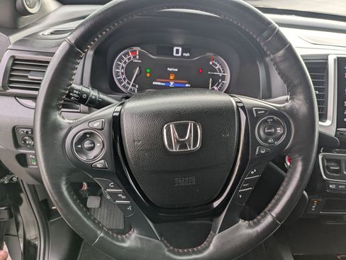 Used 2019 Honda Ridgeline Black Edition image 17