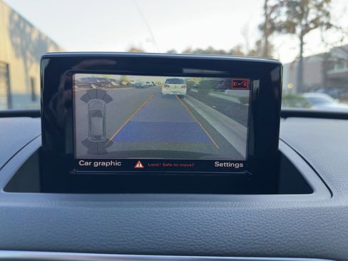 Used 2018 Audi Q3 2.0T Premium image 43