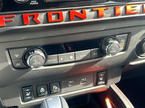 New 2026 Nissan Frontier PRO-4X w/ Pro-4x Convenience Package image 14