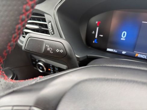 Used 2025 Ford Escape ST-Line Select AWD/4WD image 42