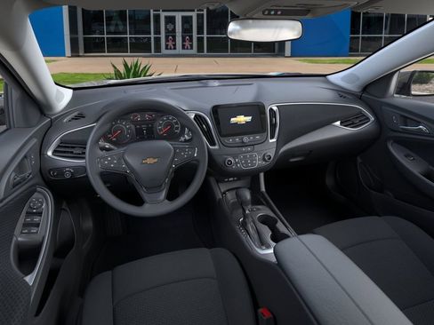 New 2024 Chevrolet Malibu LT FWD image 15
