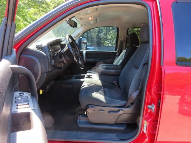 Used 2007 Chevrolet Silverado 2500 LT w/ Suspension Package, Off-Road AWD/4WD image 16
