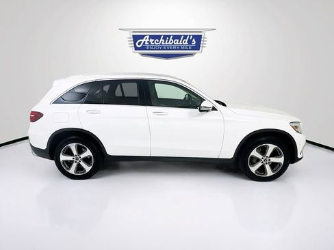Used 2019 Mercedes-Benz GLC 300 4MATIC image 29