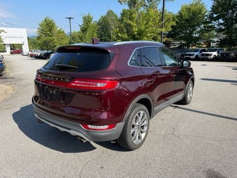 Used 2017 Lincoln MKC Select AWD/4WD image 5