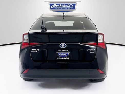 Used 2019 Toyota Prius XLE image 5
