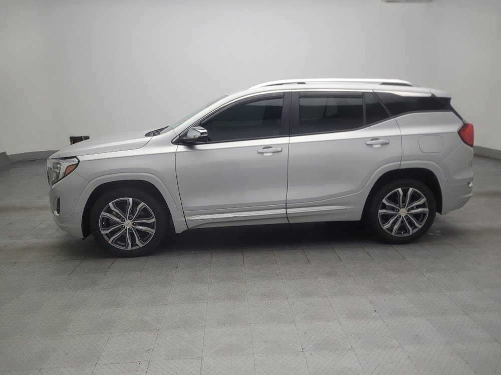 Used 2018 GMC Terrain Denali w/ Advanced Safety Package FWD image 2
