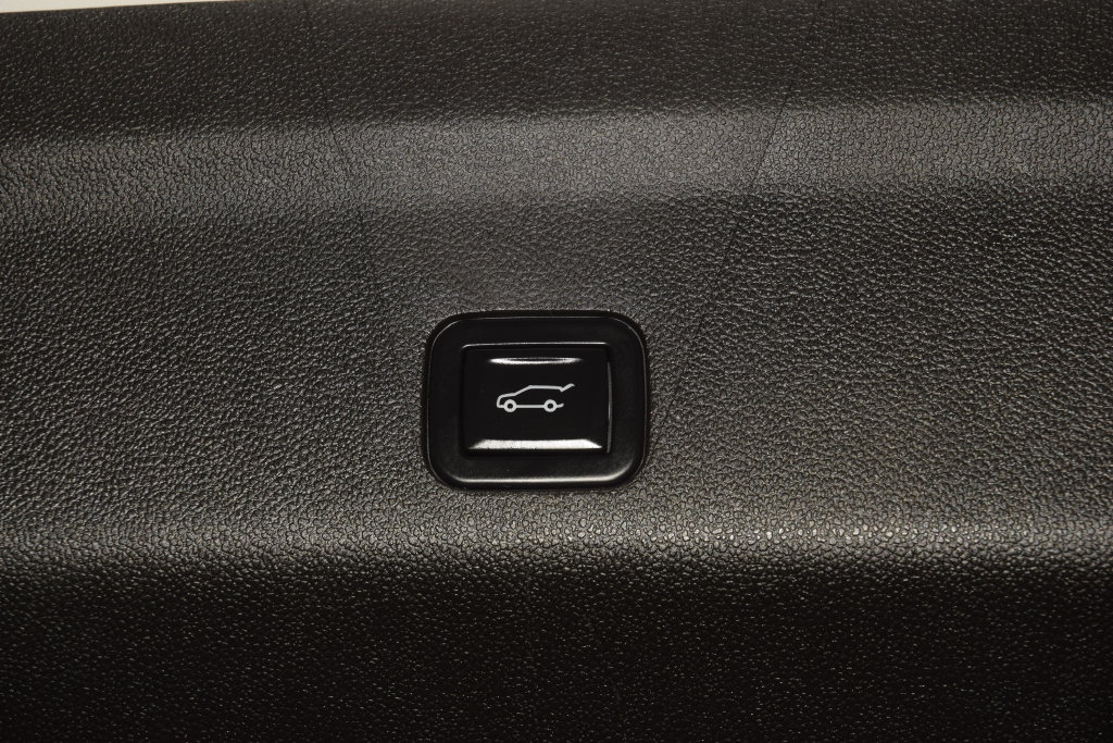 Used 2022 Chevrolet Tahoe High Country AWD/4WD image 29