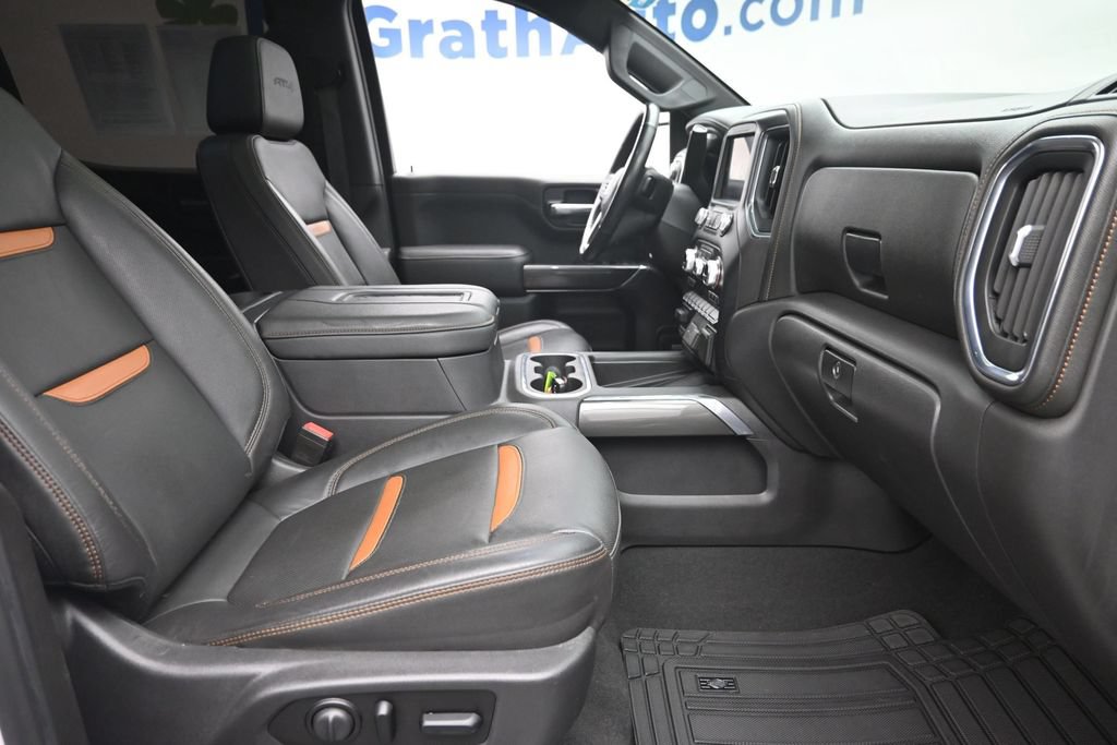 Used 2021 GMC Sierra 1500 AT4 w/ AT4 Premium Package AWD/4WD image 9