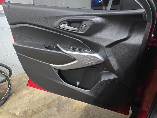 New 2026 Chevrolet Trax RS w/ Driver Confidence Package FWD image 27