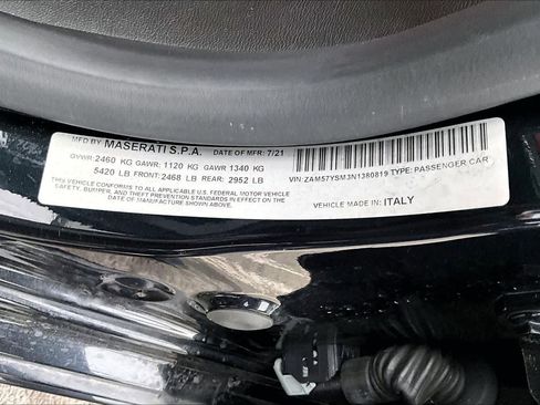 Used 2022 Maserati Ghibli Modena image 37