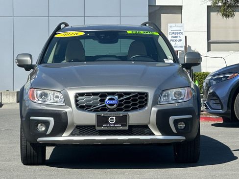 Used 2016 Volvo XC70 T5 Platinum w/ Protection Package image 10