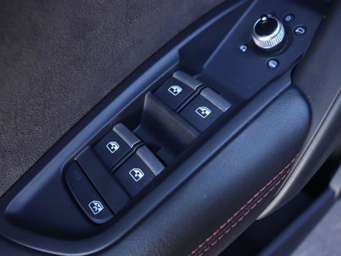 Used 2018 Audi SQ5 Prestige image 25