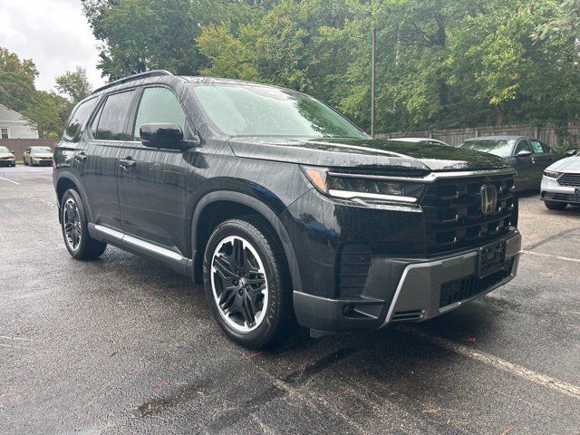New 2026 Honda Pilot Touring image 1