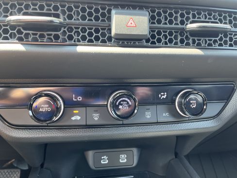 Certified 2026 Honda HR-V LX image 29