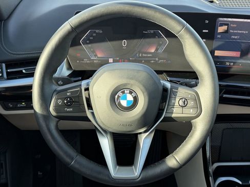 Used 2025 BMW X1 xDrive28i w/ Convenience Package AWD/4WD image 15