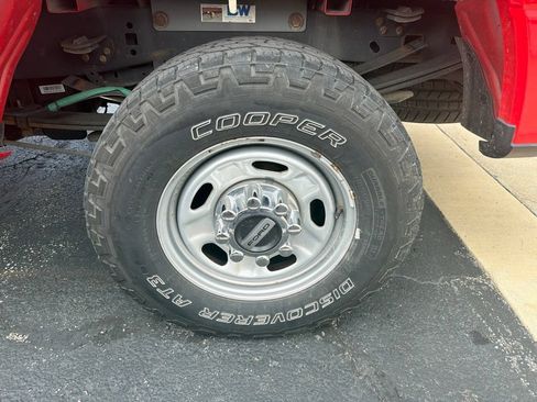 Used 2021 Ford F350 XL w/ Power Equipment Group AWD/4WD image 15
