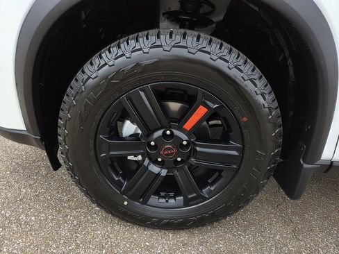 New 2026 Nissan Rogue SV image 30