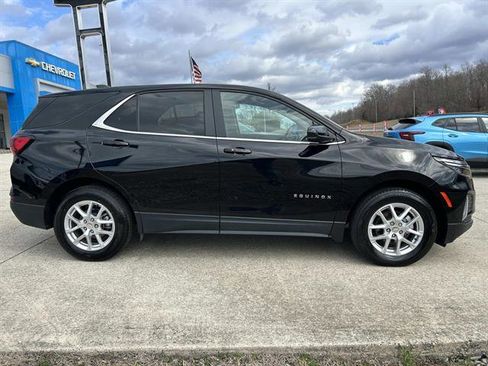 Used 2024 Chevrolet Equinox LT image 3