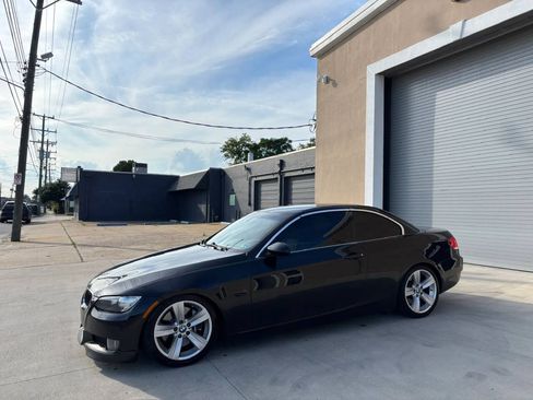 Used 2007 BMW 335i Convertible RWD image 2