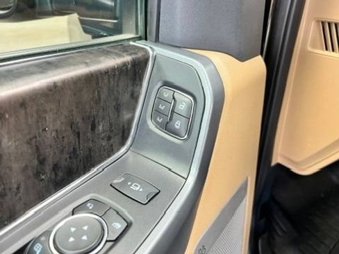 Used 2024 Ford F350 Lariat AWD/4WD image 20