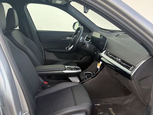 New 2025 BMW X1 xDrive28i w/ Technology Package image 18