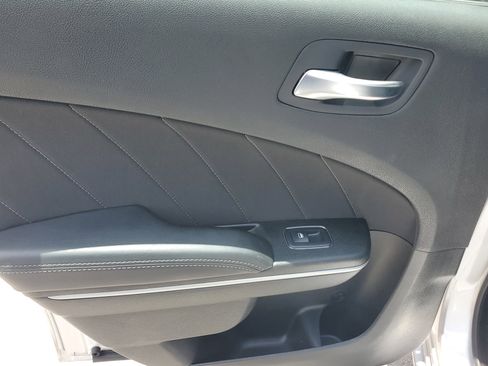 Used 2023 Dodge Charger SXT image 28