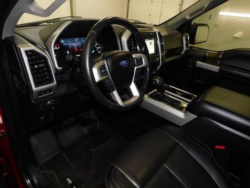 Used 2018 Ford F150 Lariat image 15
