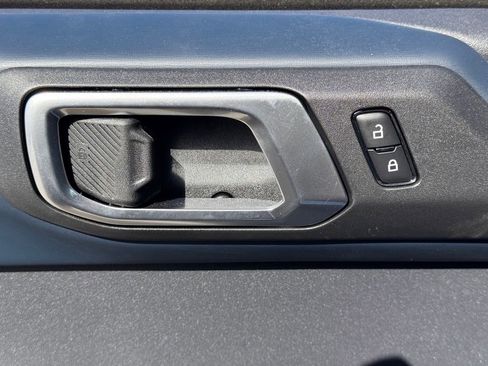 New 2025 Ford Bronco Heritage Edition image 16