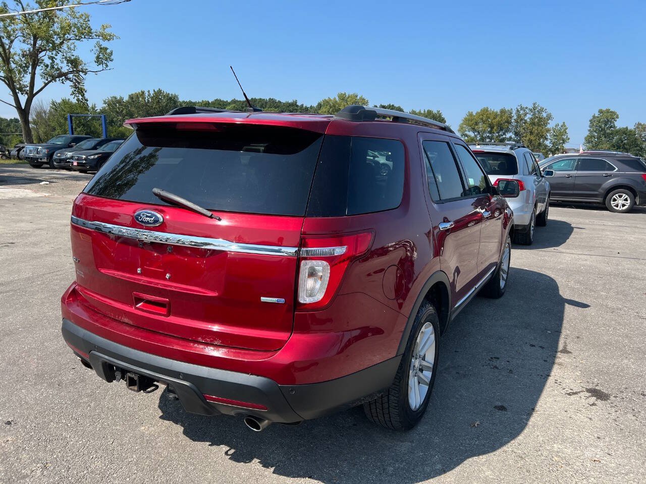 Used 2013 Ford Explorer XLT AWD/4WD image 22