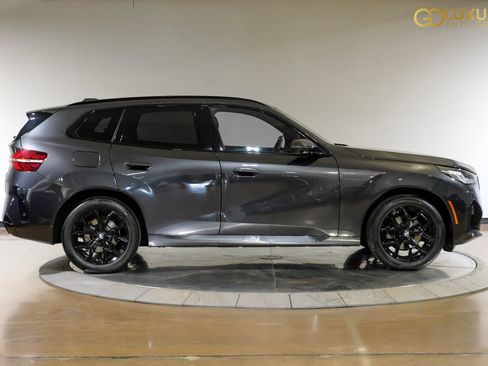 Used 2025 BMW X3 xDrive30i AWD/4WD image 9
