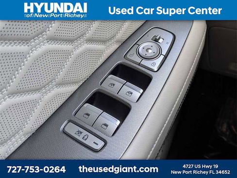 Used 2020 Hyundai Palisade Limited image 39
