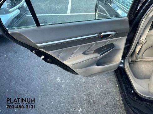 Used 2011 Honda Civic EX-L image 15