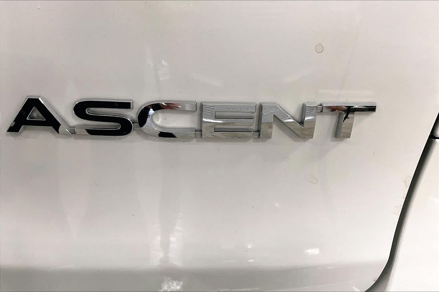 Used 2019 Subaru Ascent Premium AWD/4WD image 10