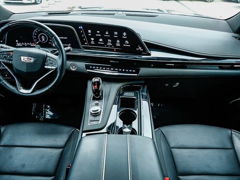 Used 2023 Cadillac Escalade Sport image 10