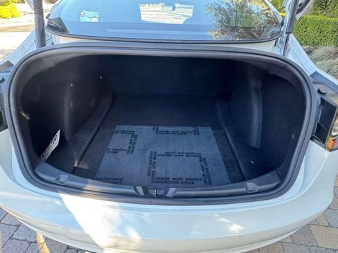 Used 2022 Tesla Model 3 Long Range image 46
