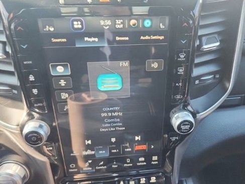 Used 2023 RAM 1500 Laramie image 3