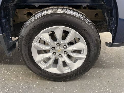 Used 2023 Chevrolet Silverado 1500 Custom image 19