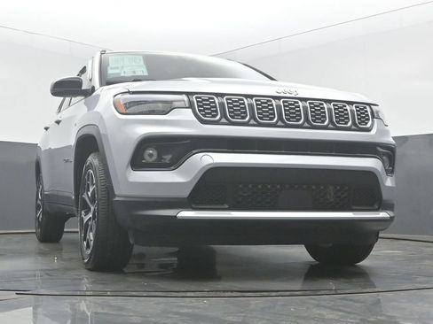 Used 2024 Jeep Compass Limited AWD/4WD image 55