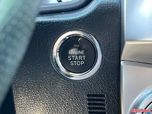 Certified 2018 Toyota 4Runner Limited AWD/4WD image 26