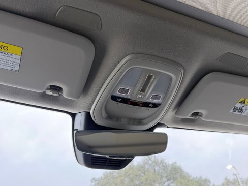 New 2026 Volvo XC40 B4 Plus image 15