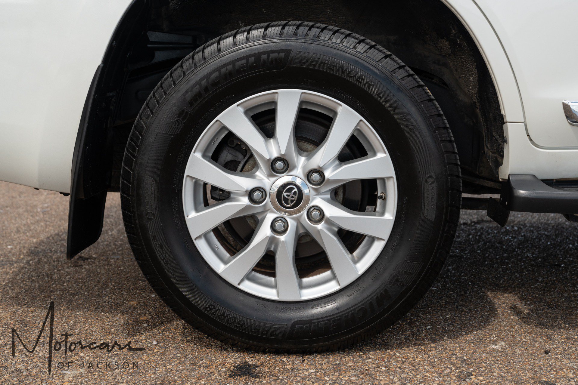 Used 2017 Toyota Land Cruiser AWD/4WD image 40