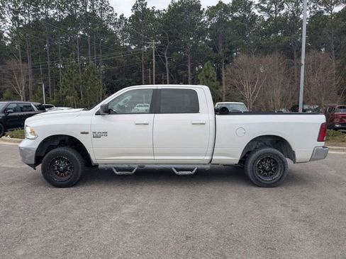Used 2019 RAM 1500 Classic SLT image 6