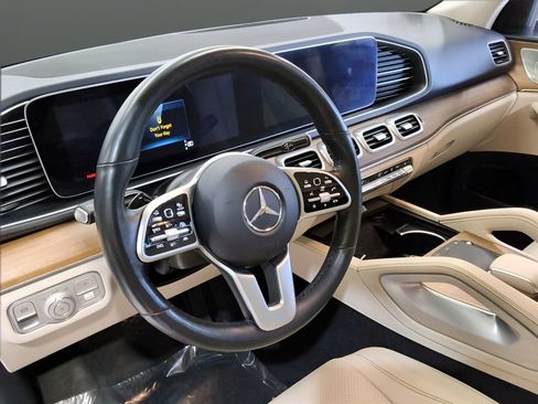 Used 2023 Mercedes-Benz GLE 450 4MATIC w/ AMG Line Exterior image 15