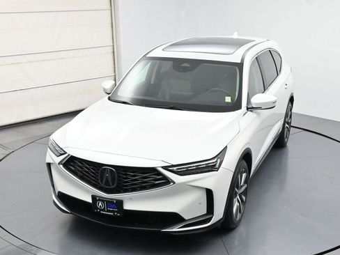 Used 2025 Acura MDX SH-AWD w/ Technology Package image 43