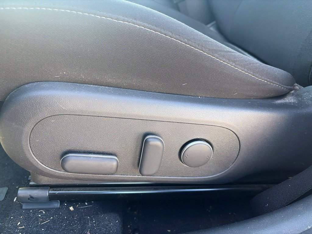 Used 2024 Hyundai Kona SEL w/ Convenience Package AWD/4WD image 11