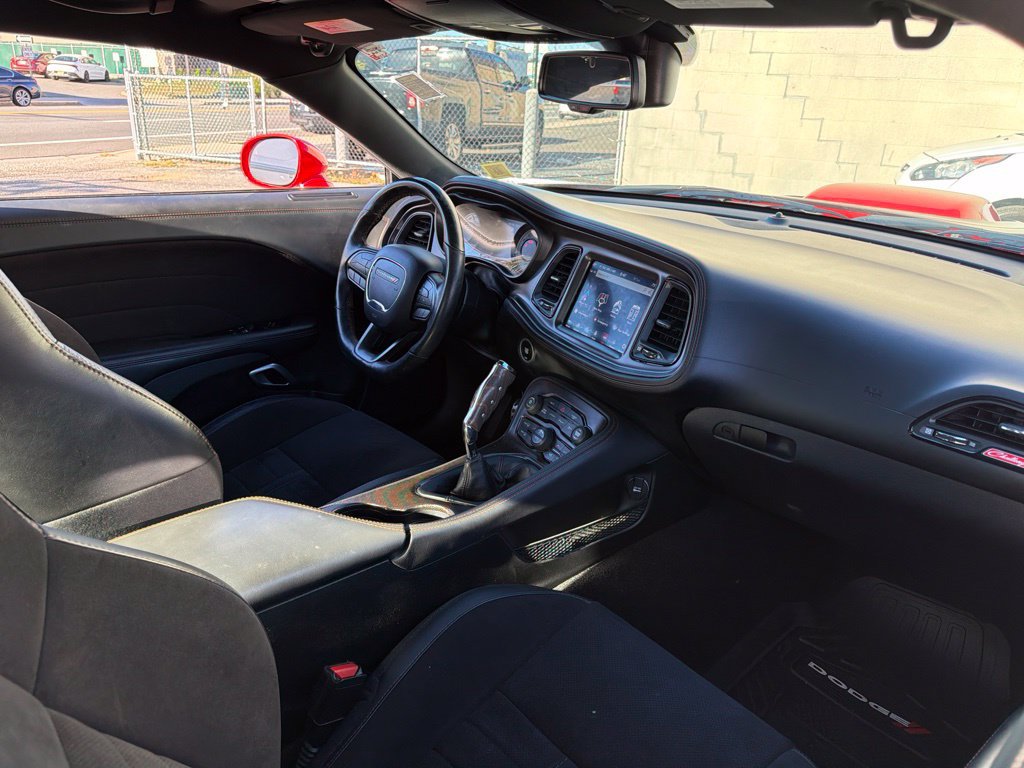 Used 2020 Dodge Challenger R/T Scat Pack RWD image 13