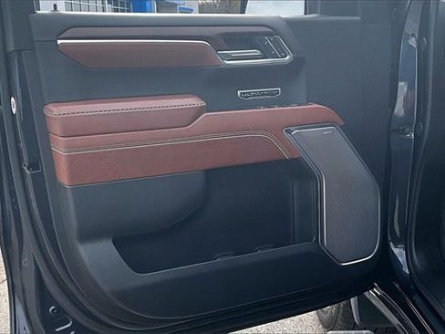 Used 2024 GMC Sierra 1500 Denali Ultimate image 21