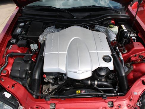 Used 2005 Chrysler Crossfire Limited RWD image 18